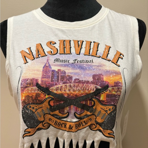 Nashville Music Festival Graphic Tassel Tee Fringe Women’s Size Small - Picture 2 of 5
